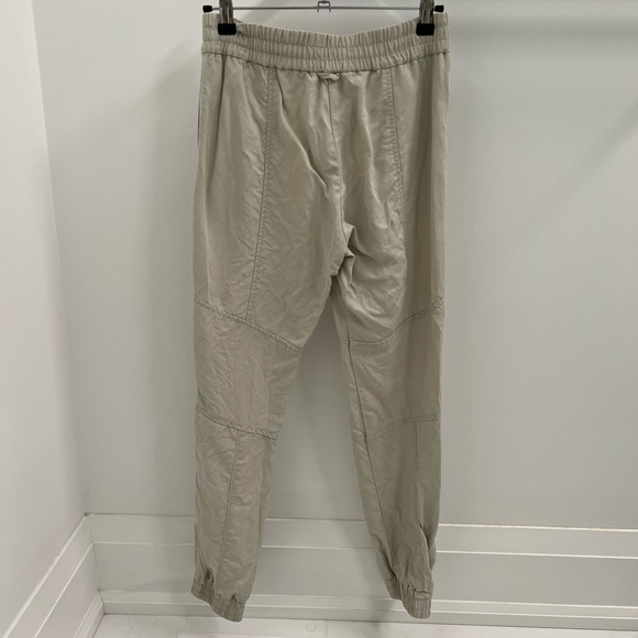 Aritzia Beige Community Joggers - Picture 2 of 3